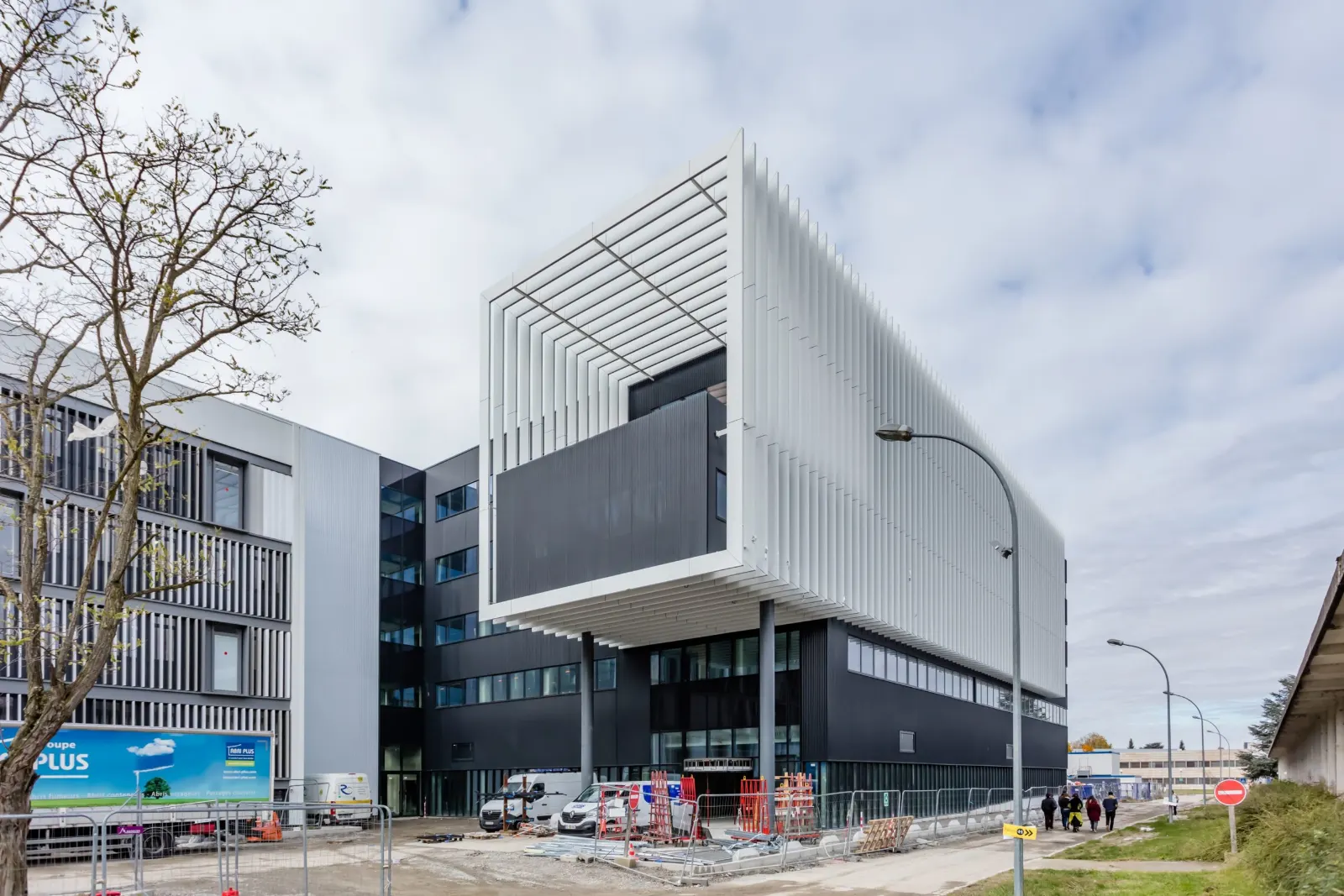 Construction Centre de Biologie Interactive